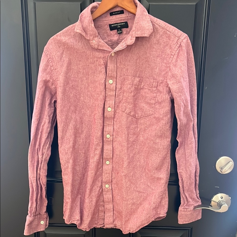 Banana Republic Men's Red Linen Shirt